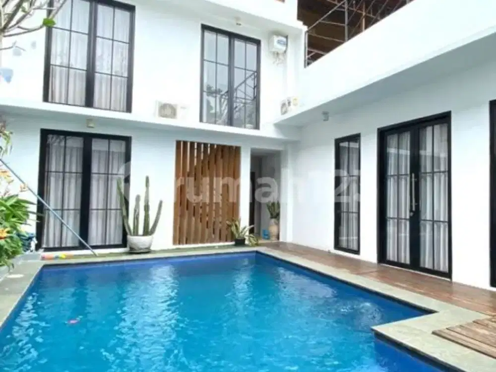 Rumah Dalam Komplek Cinere Luas, Private, Ada Kolam Renang & Rooftop