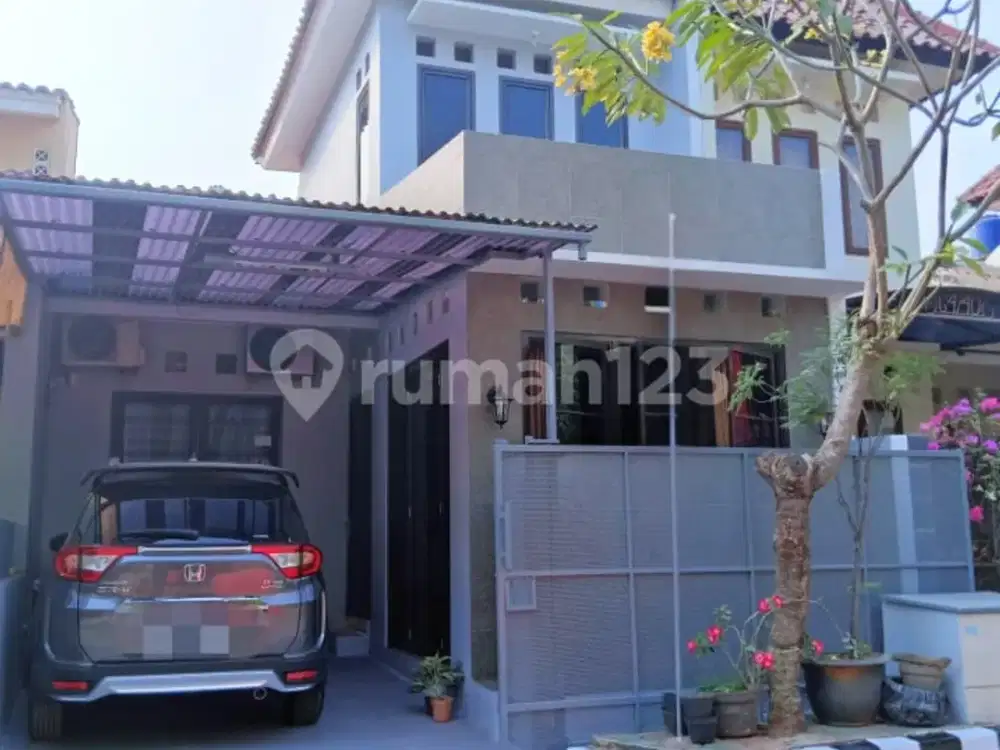 Rumah Terawat Lokasi Strategis di Cinere - Harga Nego