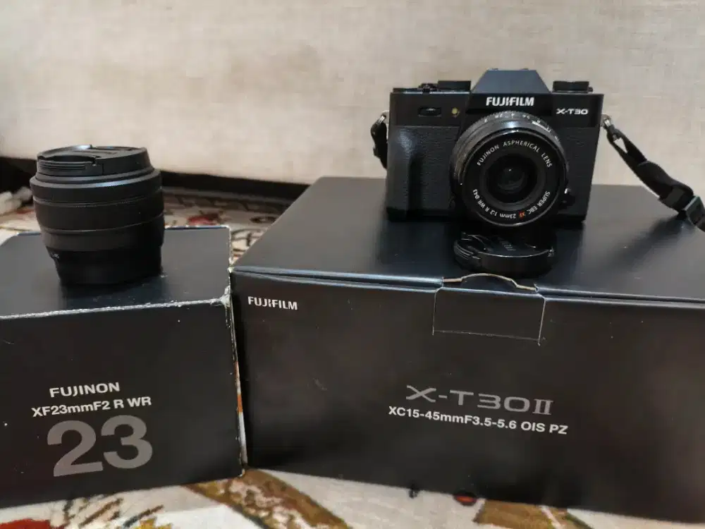 Fujifilm X-T30 II + lensa fujinon