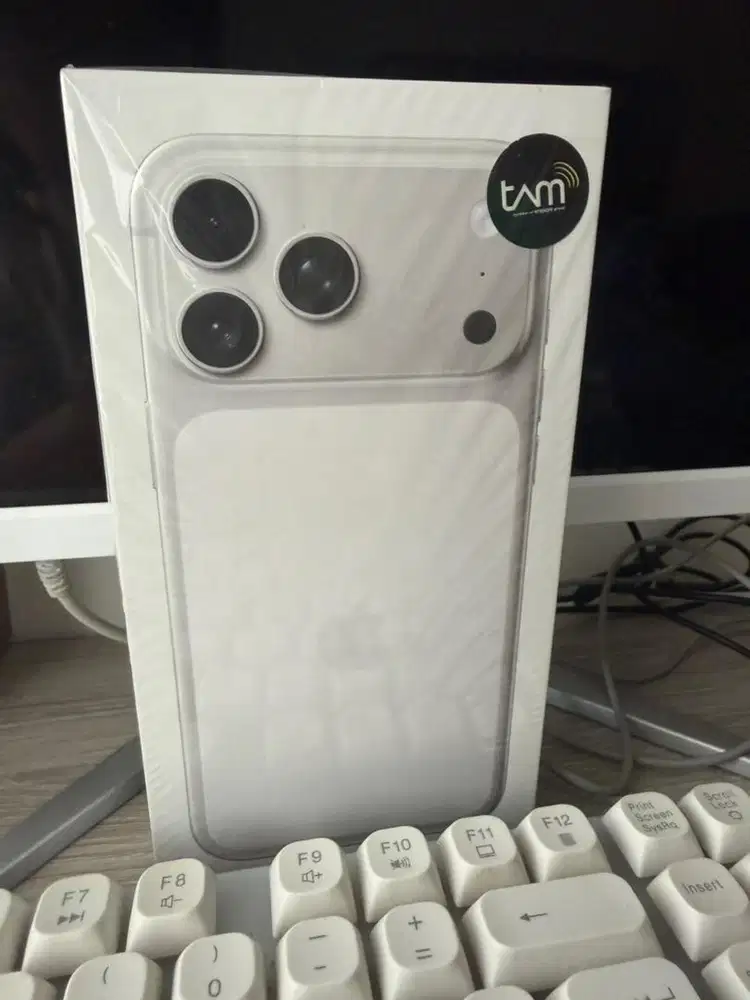 Iphone 17Promax Silver 256GB