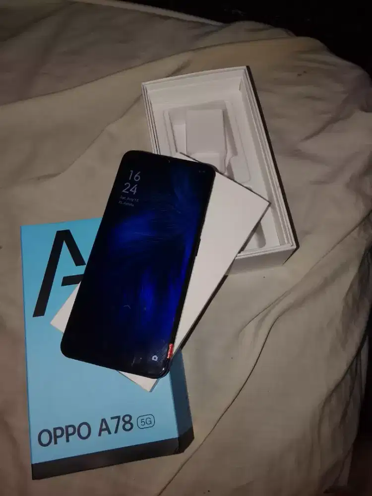 Oppo a78 5g 8+4/256