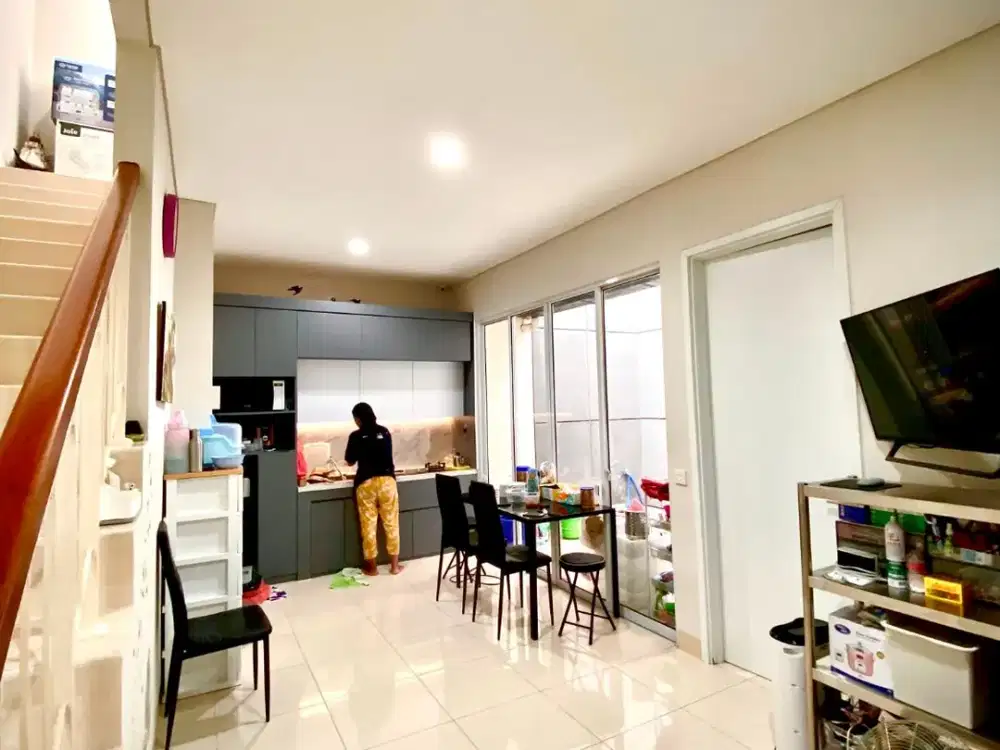 Dijual Rumah di Cluster Azura Vanya Park BSD