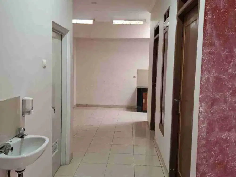 Rumah Dekat Mall Citra Raya