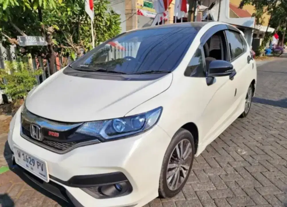 NEW ‼️JAZZ 1.5 RS GK 5 AT * PROMO