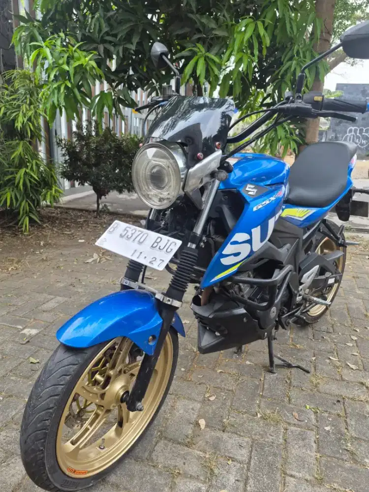 Dijual Suzuki GSX S150 tahun 2017 surat lengkap