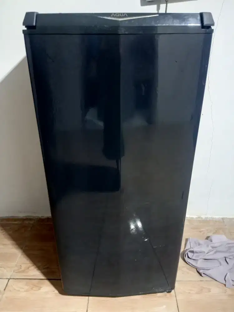 Jual kulkas 1 pintu merk AQUA