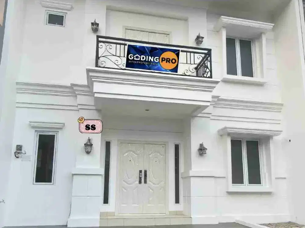 Dijual rumah kota wisata, modern klasik masih ada taman kering belakang, like new, siapa huni