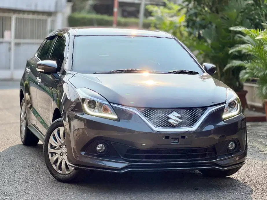 Suzuki Baleno Hatchback Matic 2019 Abu-abu Met No Ganjil OTR 132 Juta