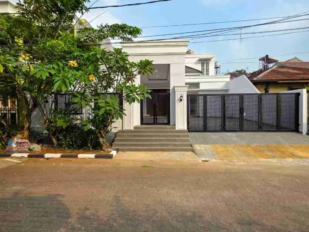 Jual rumah brandnew american classic dalam komplek lebak bulus Jaksel