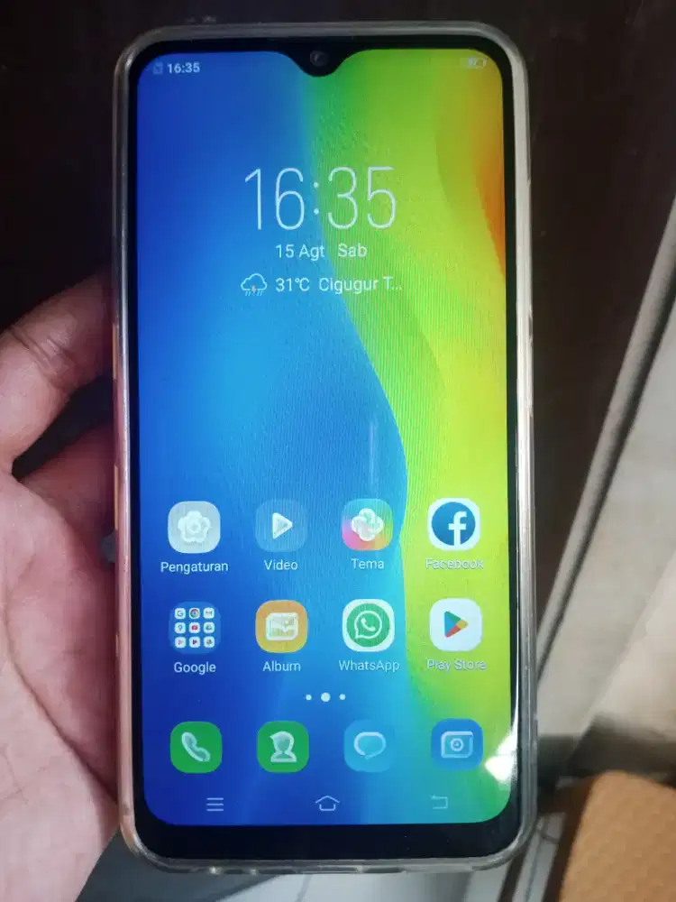 Vivo Y93 4G 3/32 layar 6.3 inchi mulus