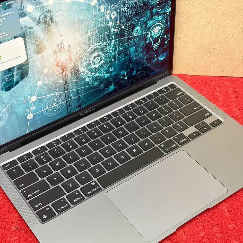 MacBook Air 13 inch 2020 chip M1 RAM 16/256GB