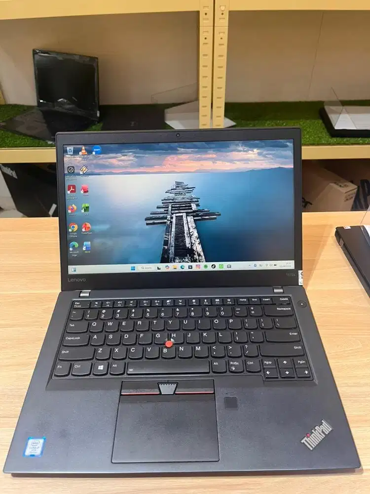 Laptop Lenovo T470s i7 Gen 7 Ram 8GB SSD 256GB