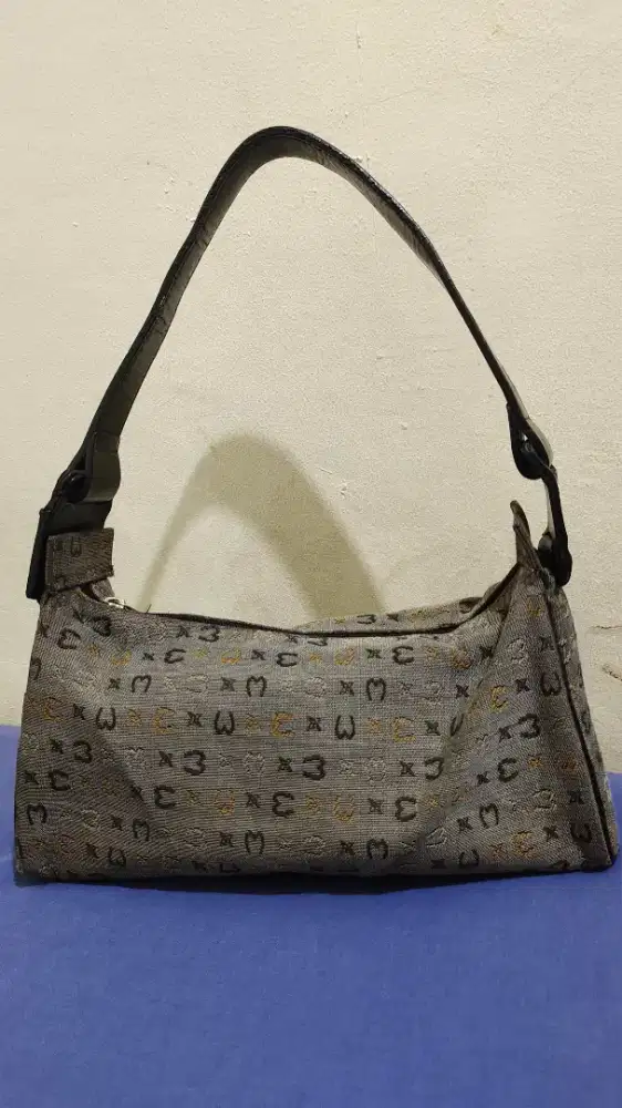 Jual Sling bag woman or man