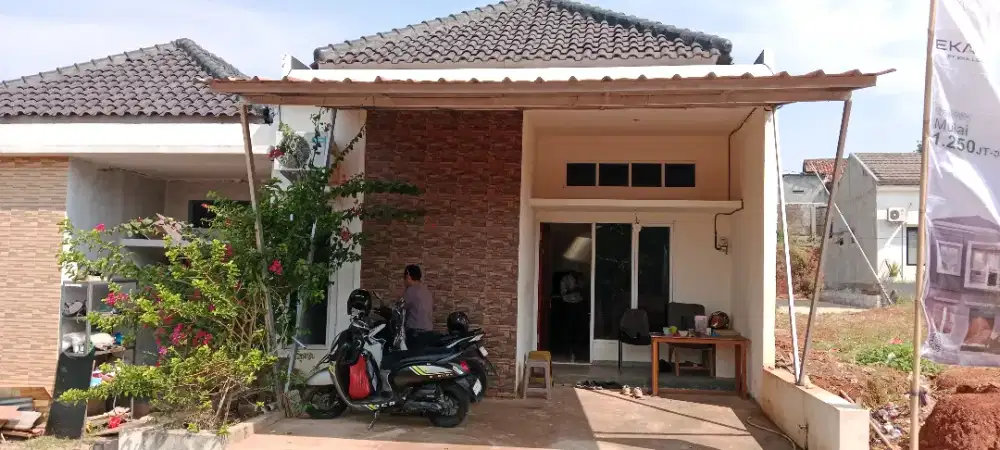 Dijual rumah di pondok ranggon jakarta timur