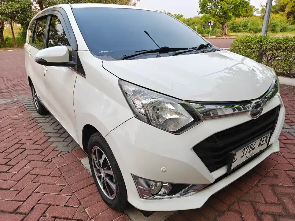 Sigra R Deluxe Matic Orisinil Amat Sangat Terawat
