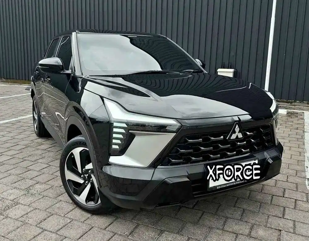 KM 19rb Mitsubishi XForce Ultimate 1.5 at Matic Hitam Mulus Des 2024