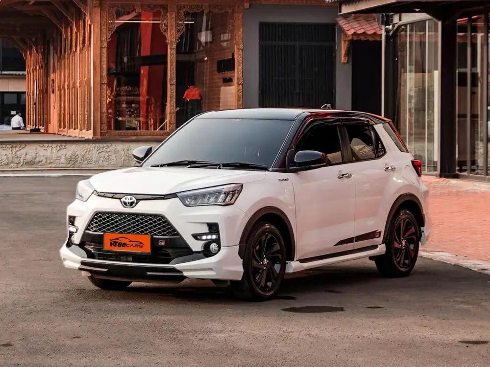 Raize Turbo GR sport 2025 Putih[KM 14rb]