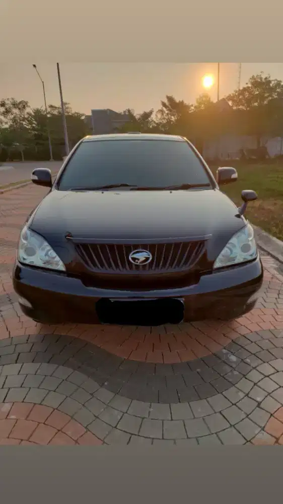 Harrier 2.4 L Premium 2010 Good Condition