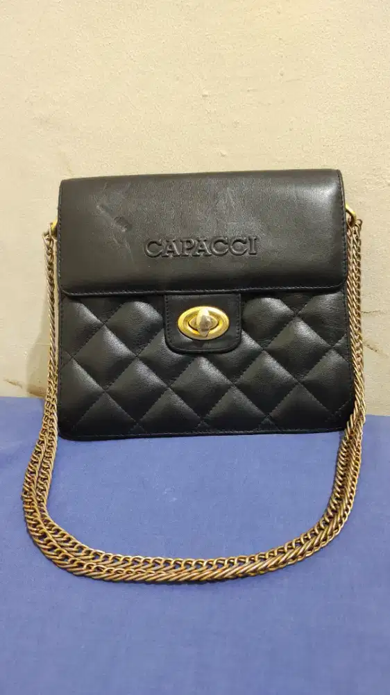 Dijual Tas sling bag hitam tali rantai
