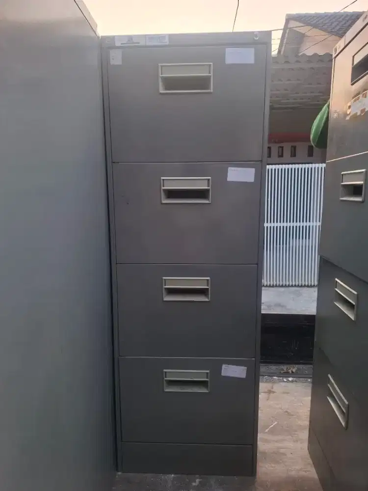 Filling cabinet ellite 4 laci