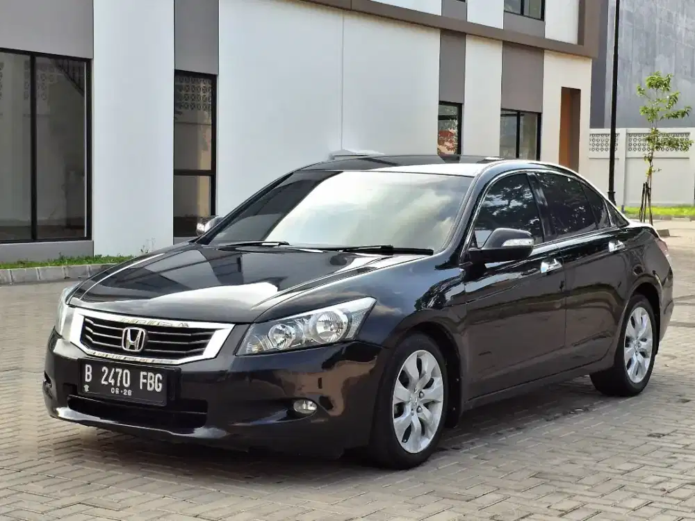 Honda Accord Vti-L 2.4  Automatic 2010 Bensin Hitam Metalik Siap Pakai