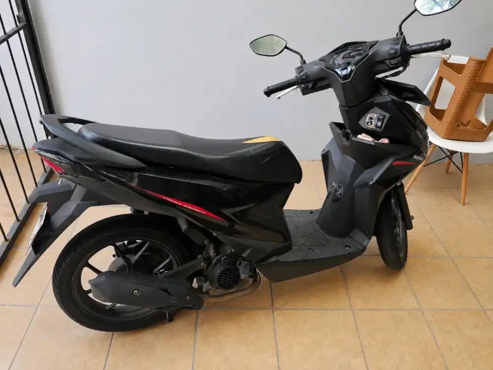 Dijual motor second honda beat 2020