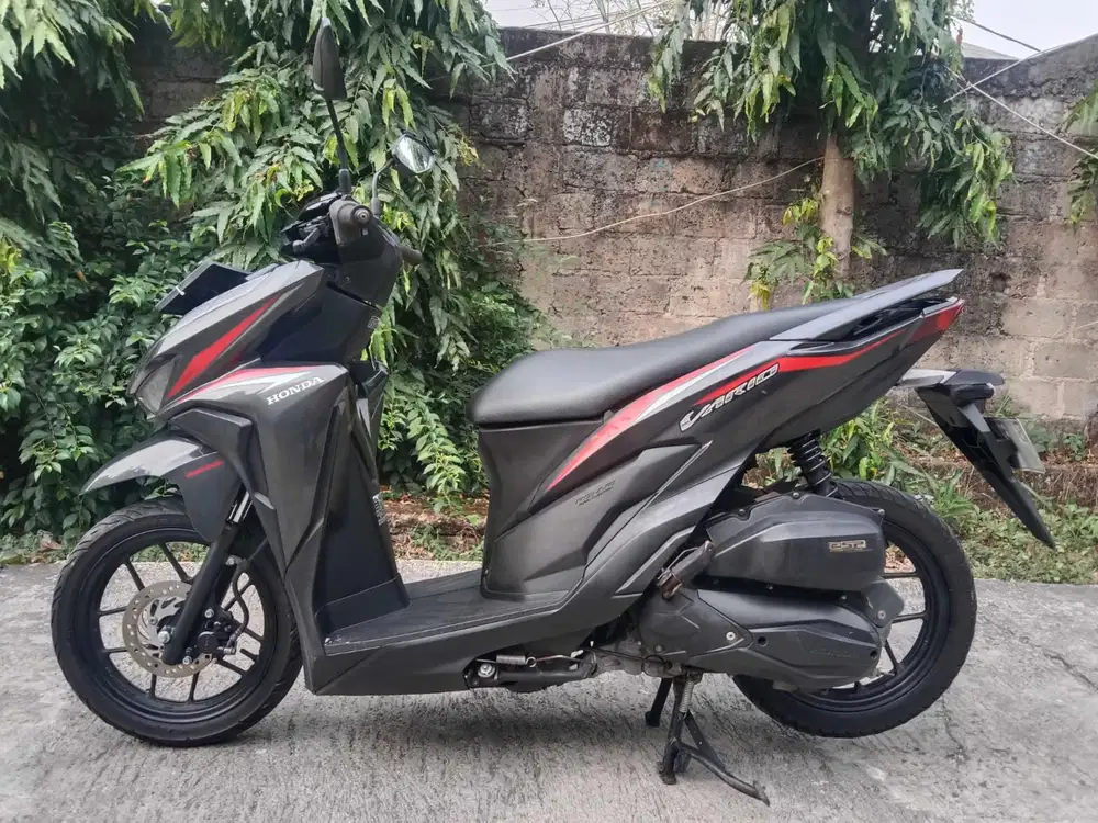 Honda Vario 125 new fi th 2018 tinggal gass
