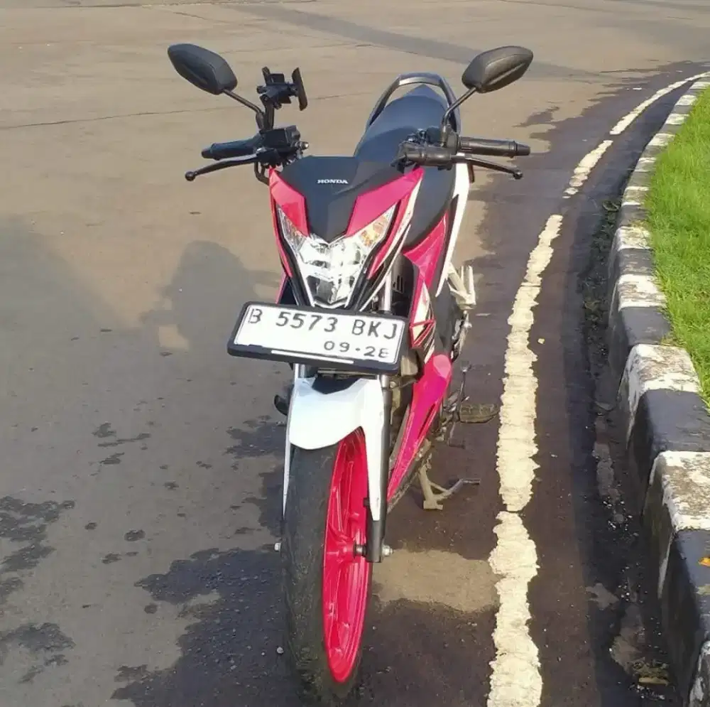 Jual motor Honda Sonic 150R