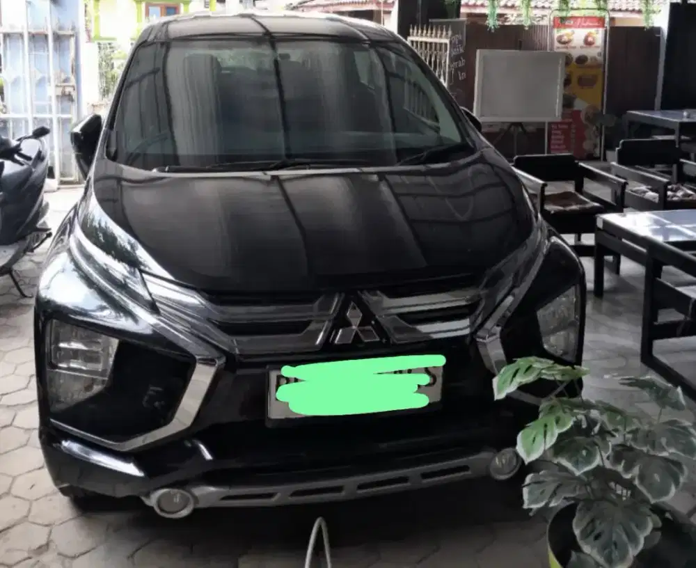 Mitsubishi Xpander Sport (2020)