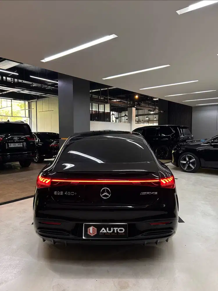 Mercedes-Benz EQS450+ AMG Line Sedan EV 2023 Hitam Km15rb Mercy B2182S