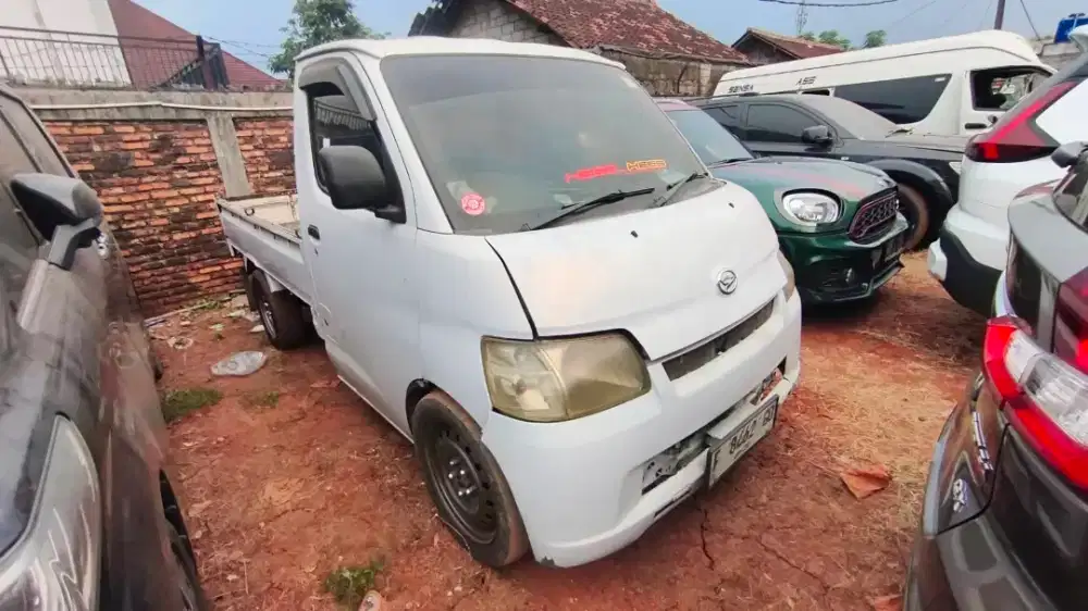 Daihatsu Gran Max PU thn 2014 Putih kmplit mesin bagus mulus siap pake