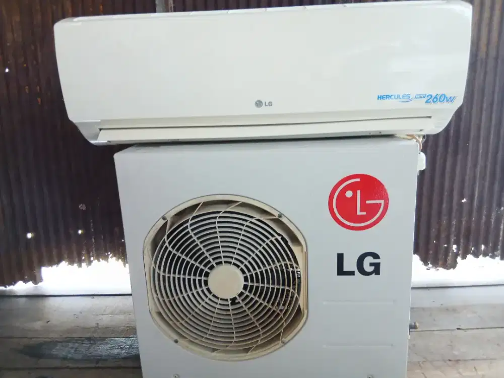 MENJUAL AC BEKAS 1/2 PK KOMPLIT