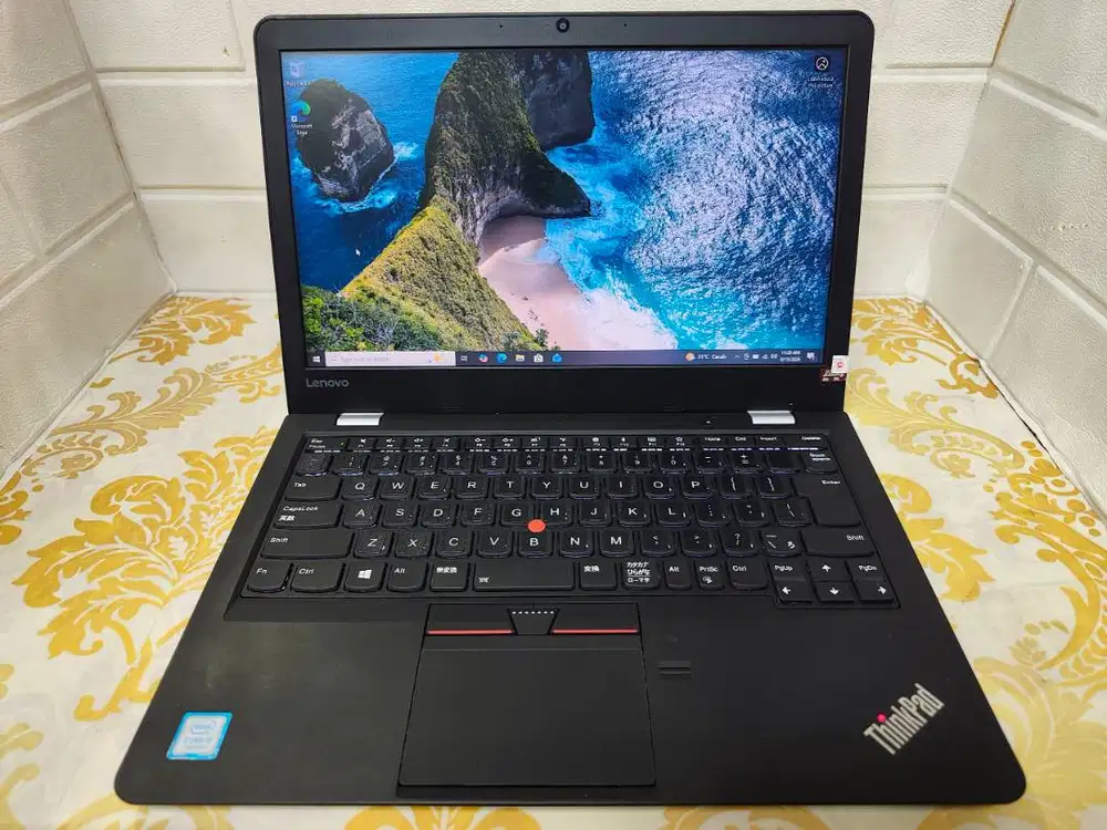 Lenovo Thinkpad 13 2end Core i5 Gen7 Ram 8gb SSD 256GB Siap Gass