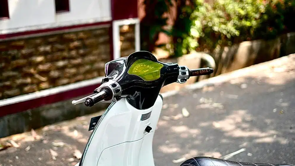 vespa sprint 3v 2016 murah