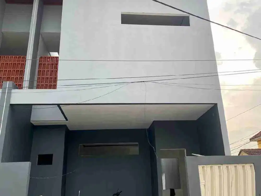 Dijual Rumah Baru 2 Lantai SHM 3+1 KT di Harapan Indah Bekasi