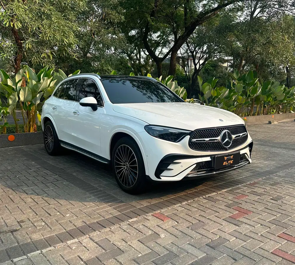 [ ODO 5RB ] Merc GLC 300 4MATIC AMG Line 2023