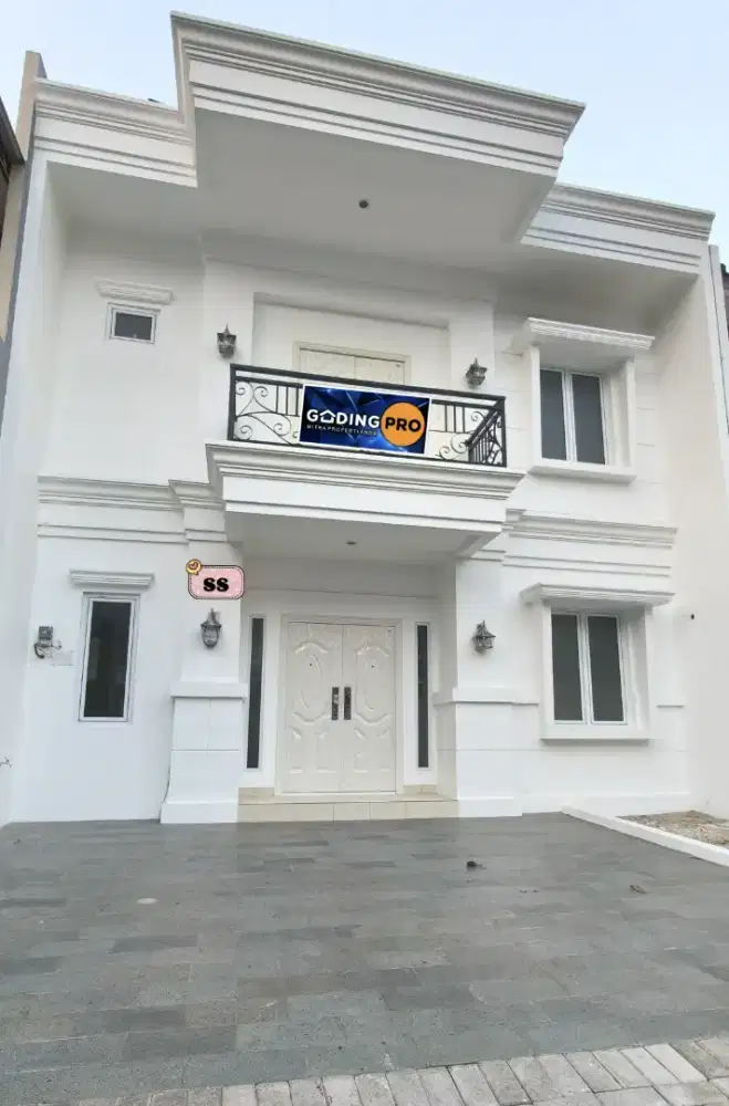 Dijual Rumah Modern Klasik Siap Huni di Kota Wisata Cibubur