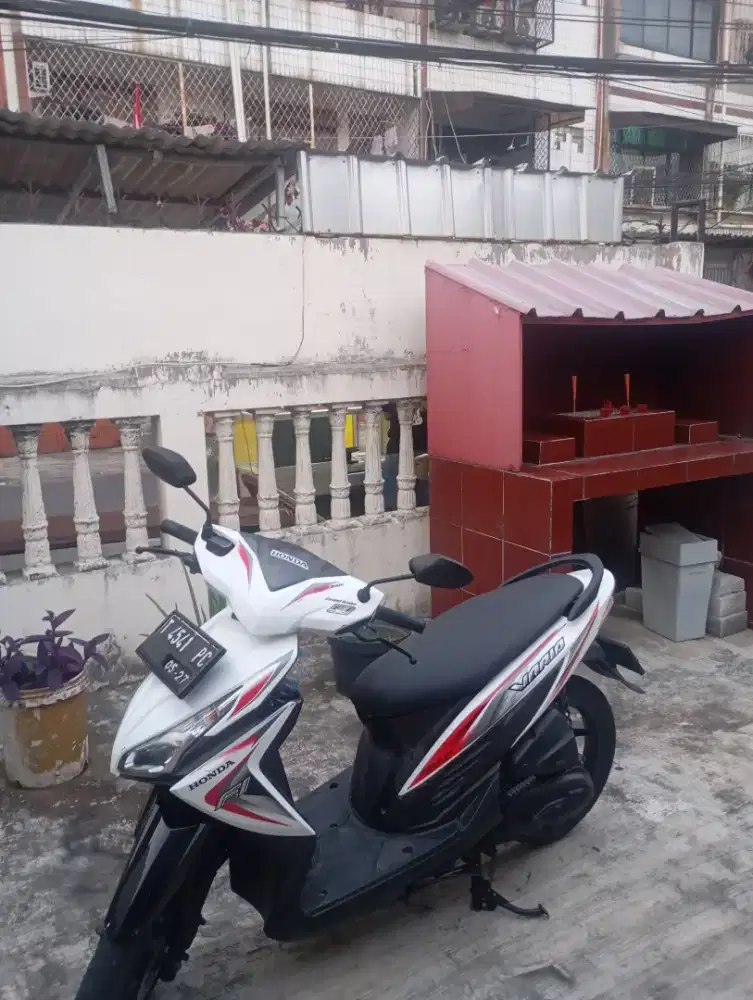 Jual cepat Vario Agnes 110 LED 2017