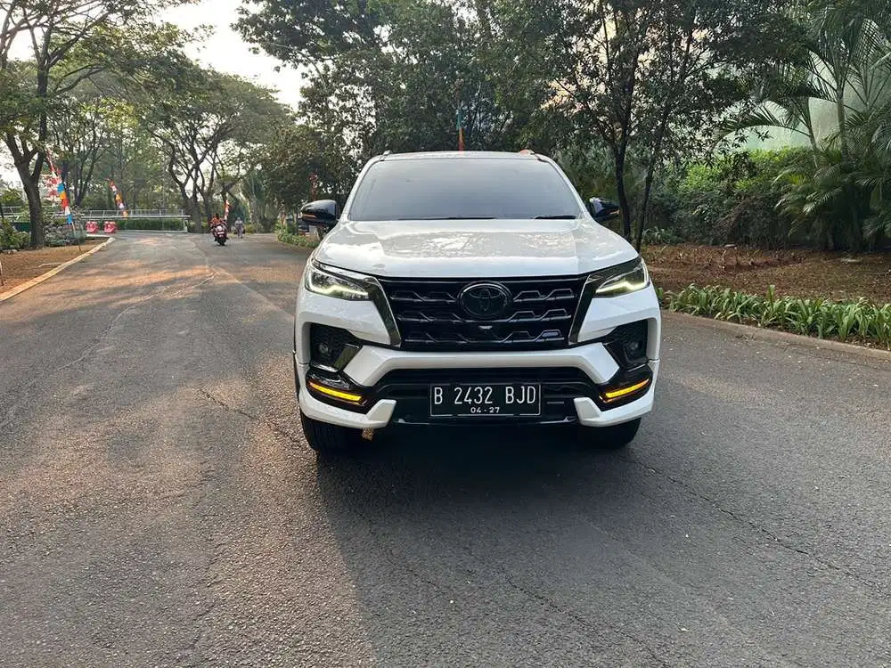 Fortuner gr sport 2022 455JT NEGO