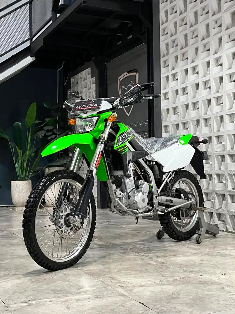 KAWASAKI KLX 250 2018‼️ODO 2RB‼️-Chintia Mustika