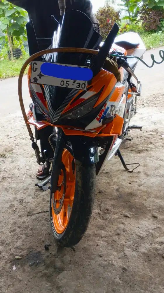 Di jual CBR 150 facelif repsol