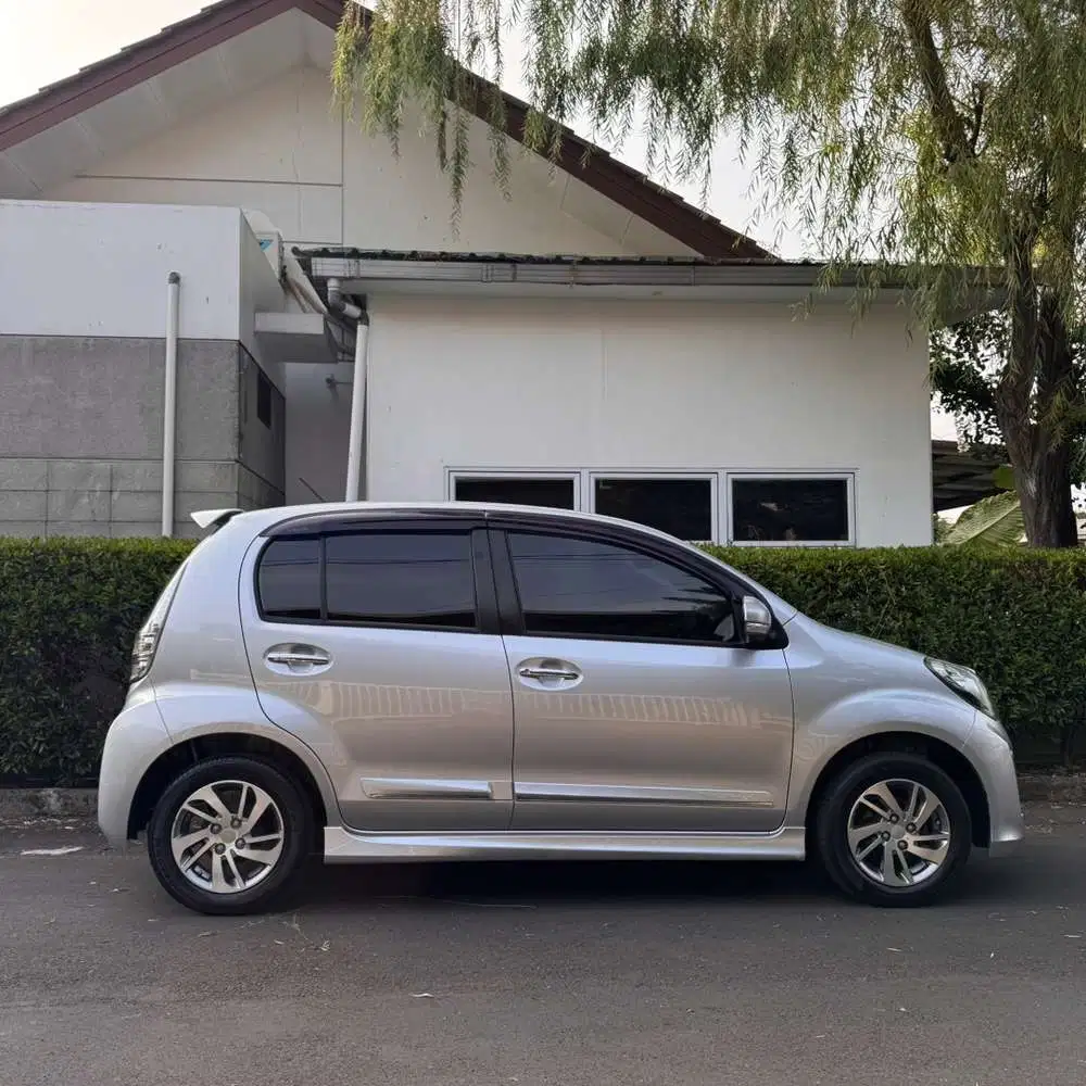 Daihatsu Sirion 2015 Bensin