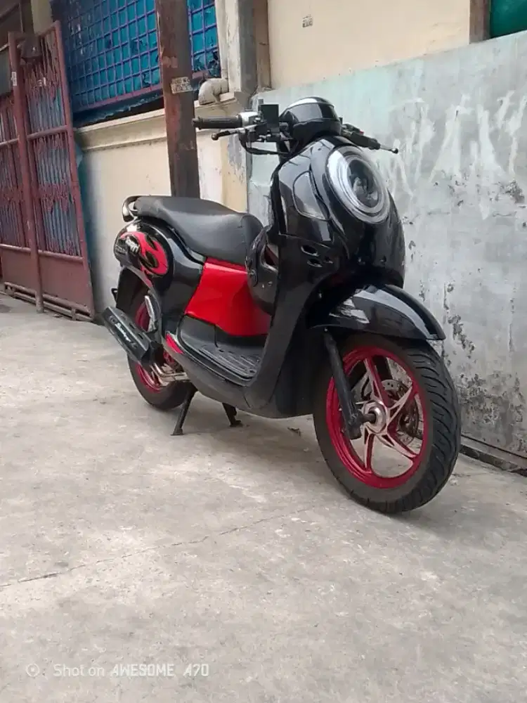 Gass motor Scoopy 2023