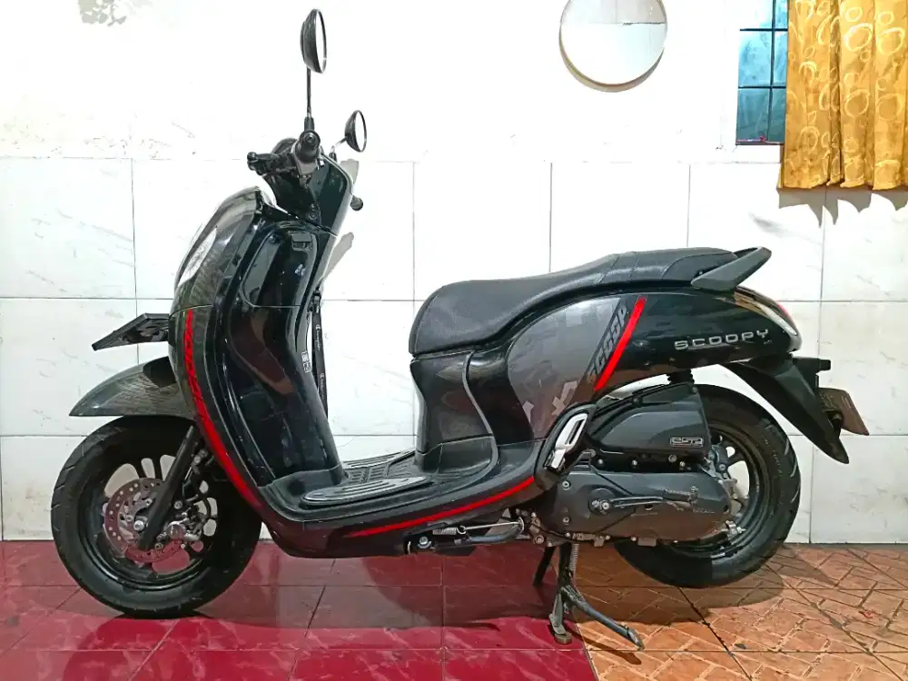 Scoopy tahun 2021 low km 18rb/tt boleh gan cash lebih bagus