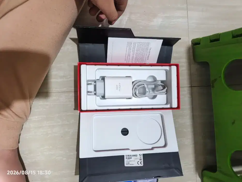 Itel RS4 8/128 j