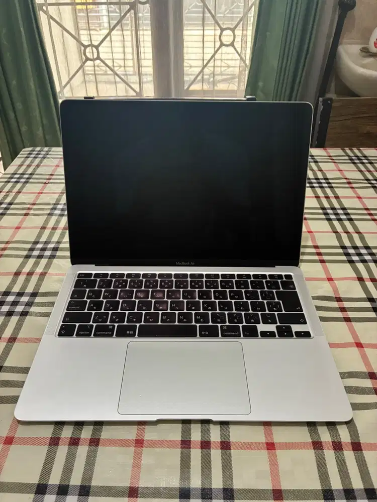 Macbook Air 13 2020 LCD mati