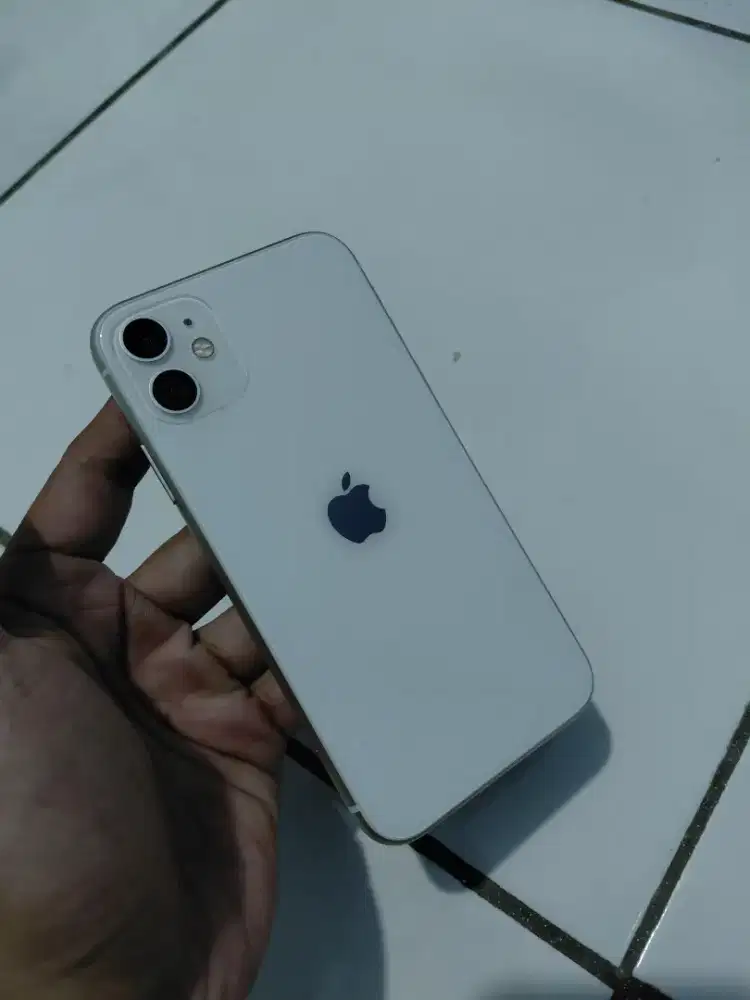 Iphone 11 128 ibox normal HP aja aman bs tt