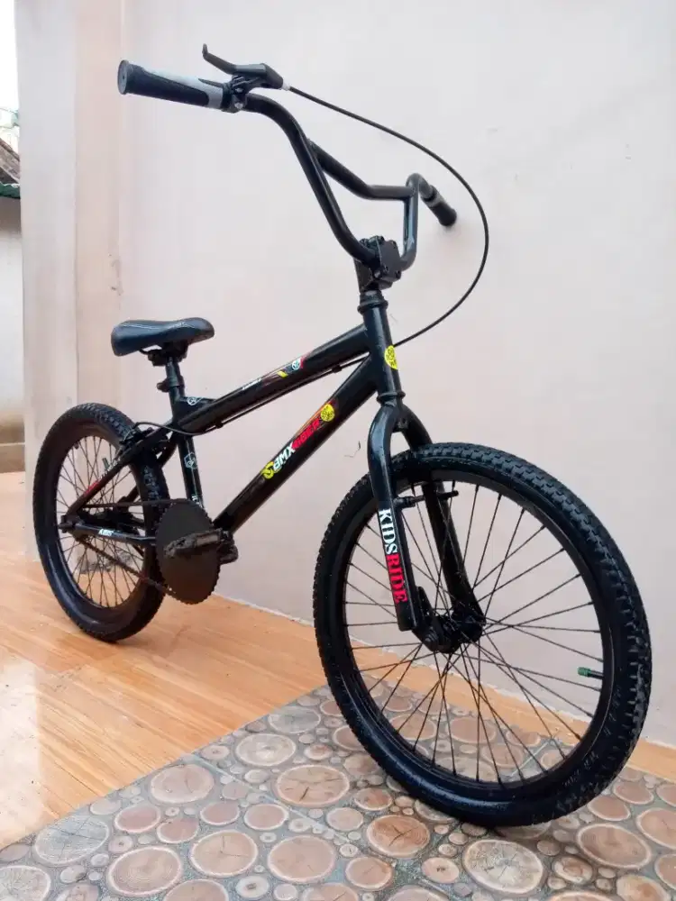 Sepeda BMX 20 Basick PHOENIX.