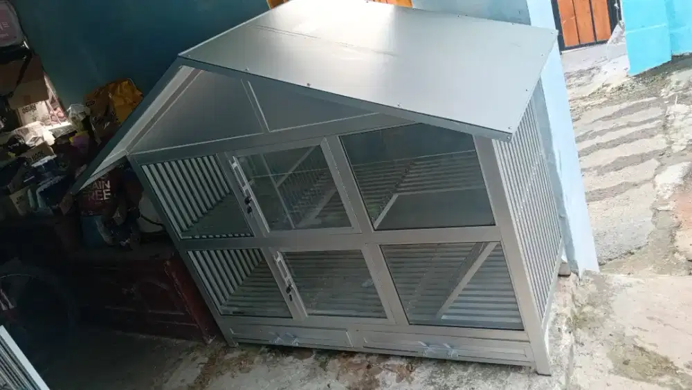 Kandang kucing/ kelinci seken