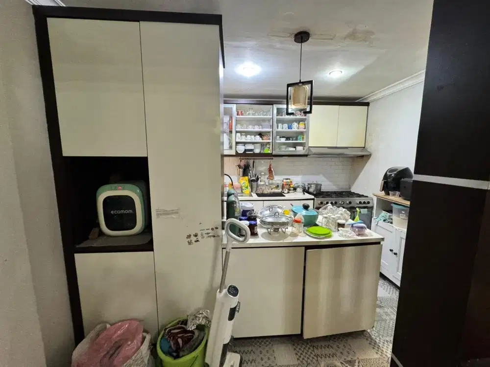 Kitchen Set Custom Lengkap Kabinet Atas Bawah dan Island